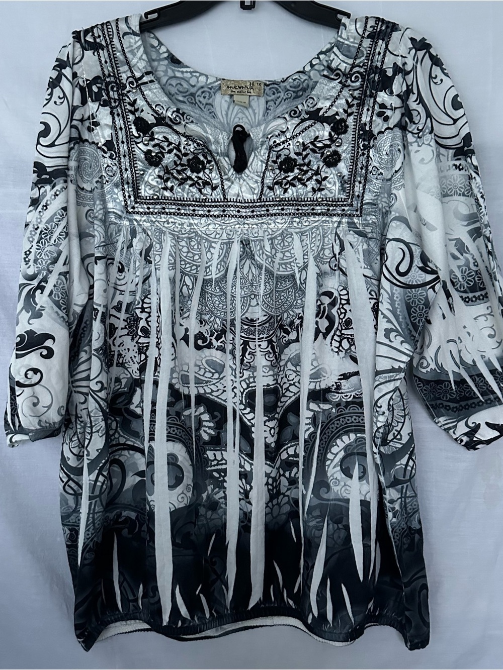 One World Black White Printed Boho Tunic Top Embroidered Yoke Plus Size 1X
